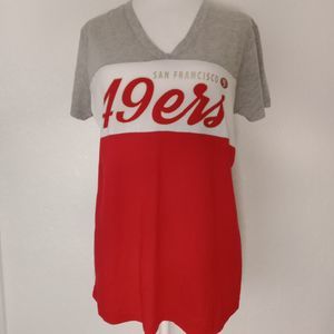 NFL TEAM APPAREL San Francisco 49ers Women T-Shirt Designed G-III Apparel Group